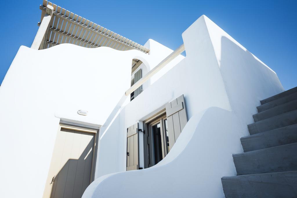 Sea Rock & Sky Private Residence Merchia Beach ภายนอก รูปภาพ