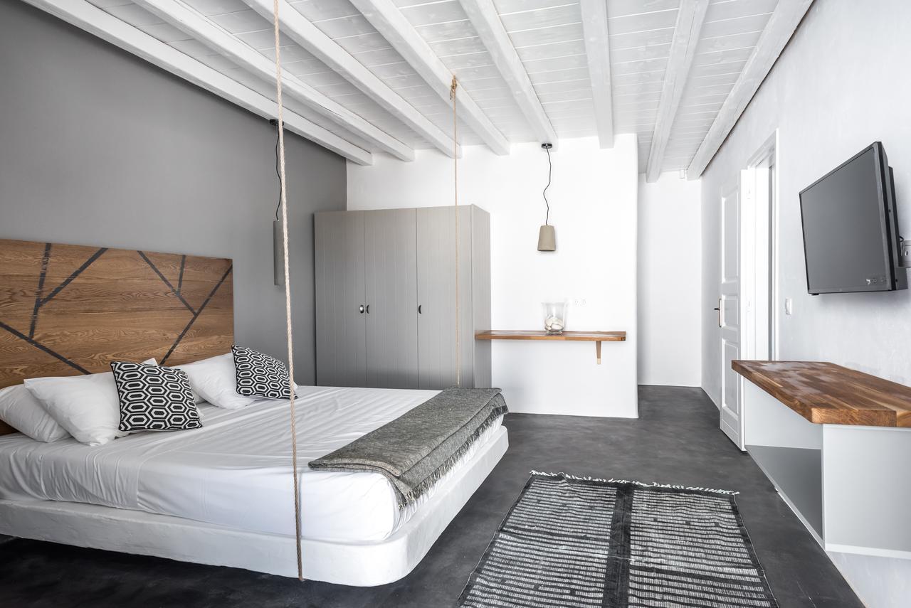 Sea Rock & Sky Private Residence Merchia Beach ภายนอก รูปภาพ