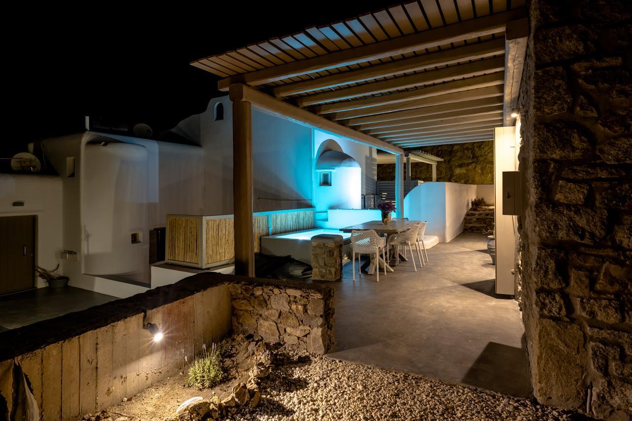 Sea Rock & Sky Private Residence Merchia Beach ภายนอก รูปภาพ