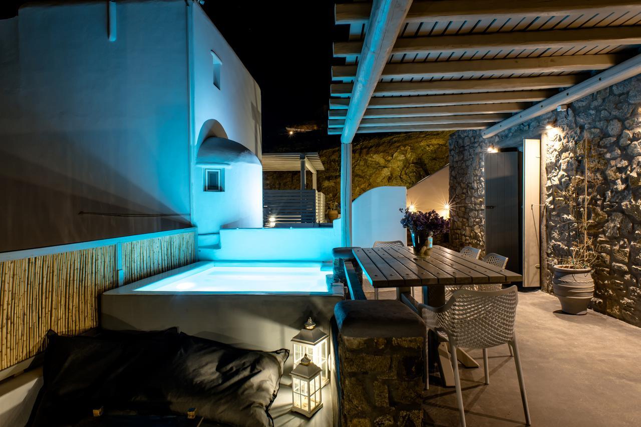 Sea Rock & Sky Private Residence Merchia Beach ภายนอก รูปภาพ